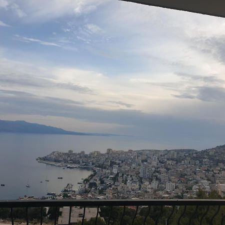 Villa Luiza Sarandë エクステリア 写真